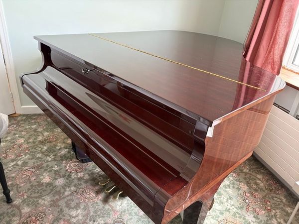 Kawai grand piano - Main image
