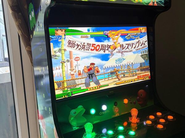 Custom made arcade game - Main image
