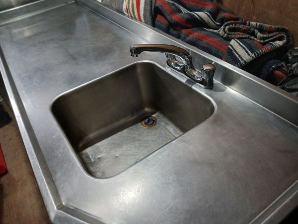 Stsinless steel cabbinet eirk bench sink unit - Main image