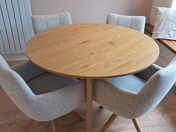 Round Dining Table 120cm diameter. - Main image