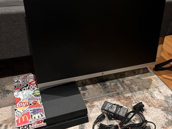 HP monitor and PS4 set - Main image