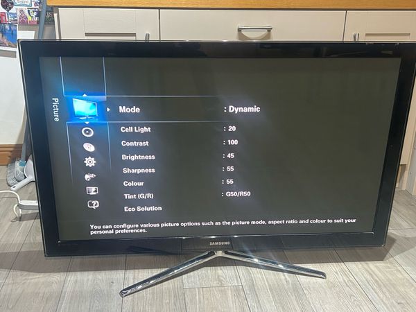 Samsung 50” TV - Main image