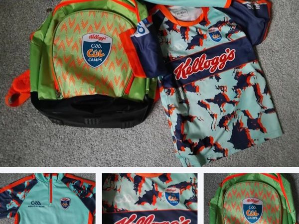 3 Sets of Kelloggs Cul Camp Zip Top,T.shirts &Bags - Main image