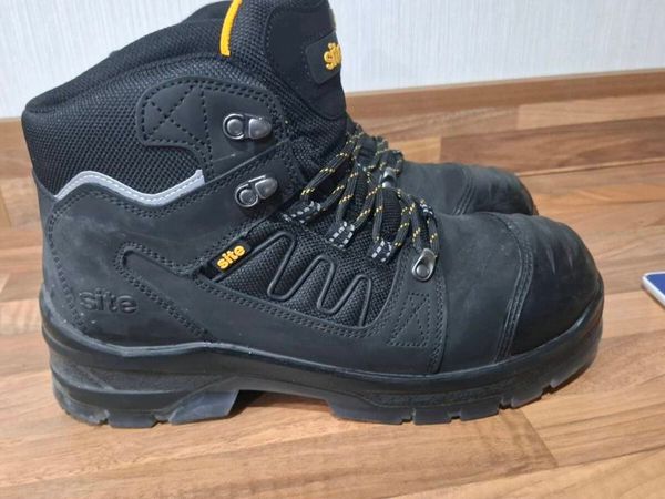 Boots - Main image