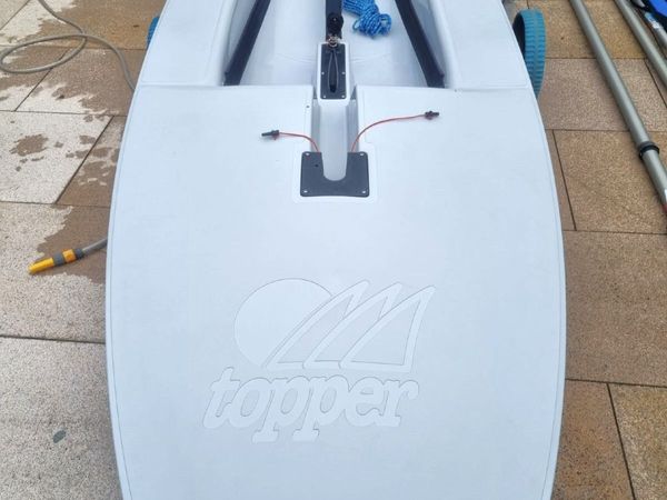 TOPPER Grey Hull 49171 – RACE-READY BOAT 5.3 - Main image