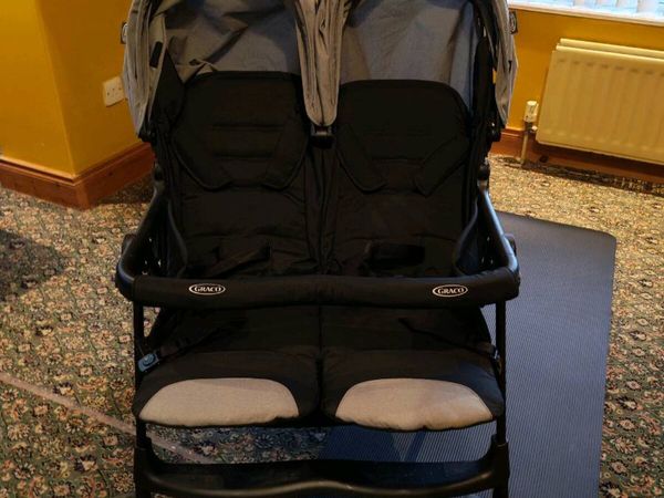 Graco Double Buggy with Rain Cover – €100 - Main image