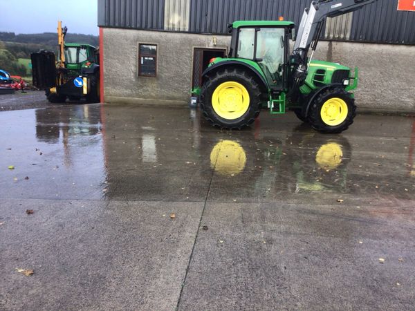 Tractors - Main image