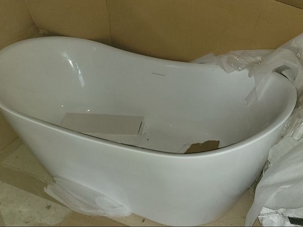 Sonas bath tub - Main image
