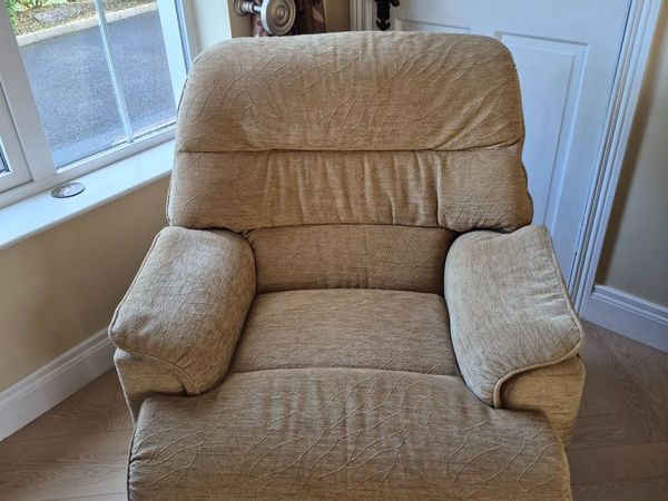 Parker Knoll suite - Main image