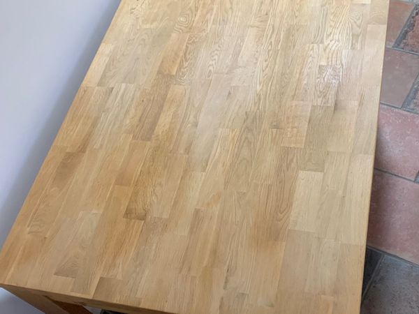 Solid oak Dining table Measures 140cm x90cm extend - Main image