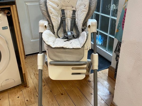 Joie Mimzy 2-in-1 highchair (Starry Night) - Main image