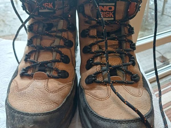 Safety boots - Main image