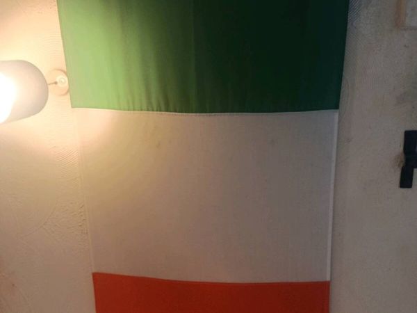 Irish flag 6'x3' huge 🇮🇪 - Main image
