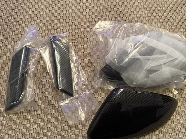Carbon fibre Wing mirrors and door handle - Main image