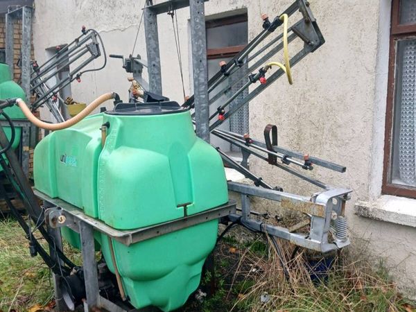 Uni green sprayer - Main image