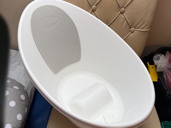 Baby bath items - Main image