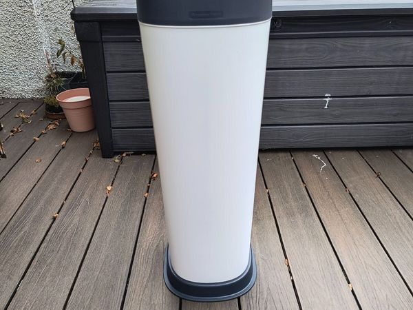 Tommee Tippee Twist & Click XL Nappy Bin - Main image
