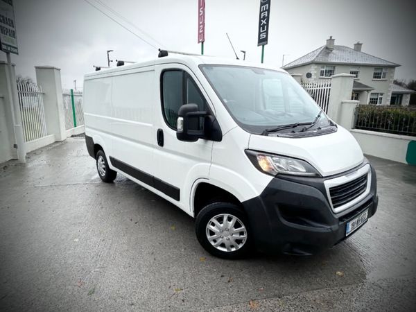 Peugeot Boxer 333 L2 H1 2.0 BLUE HDI 1 130 3DR - Main image