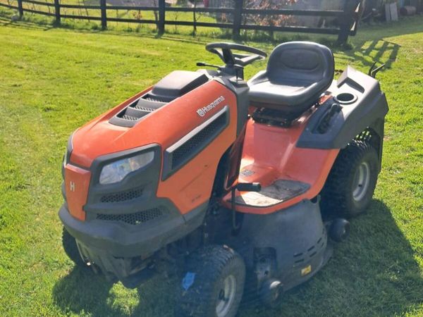 Husqvarna TC142 Tractor Mower - Main image