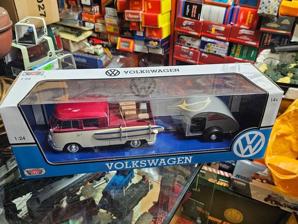 Corgi Motormax VW Van and Trailer 1.24 - Main image