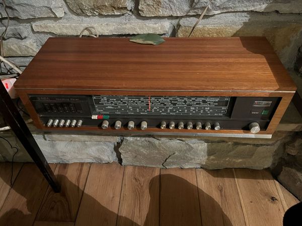 vintage radio - Main image