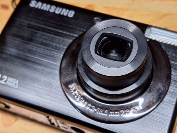 Samsung PL50 10.2MP Compact Digital Camera - 41147 - Main image
