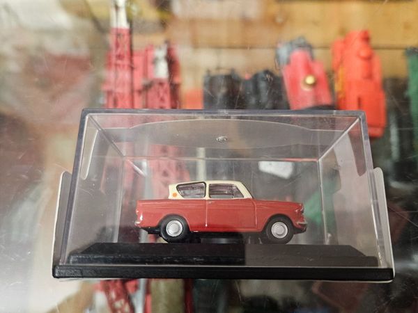 Corgi Oxford Ford Anglia - Main image