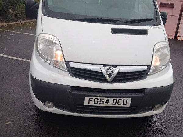 Vauxhall Vivaro 2004 - Main image