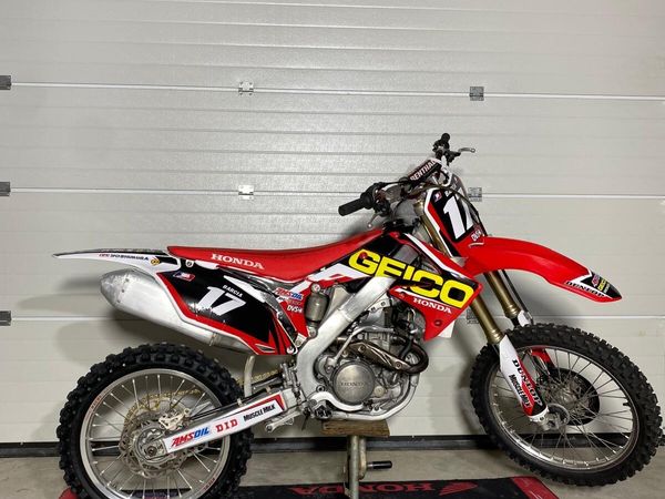 Honda CRF 250R 2012 Fuel Injected - Main image