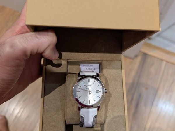 Authentic Burberry White Leather Watch Includes Box! - Main image