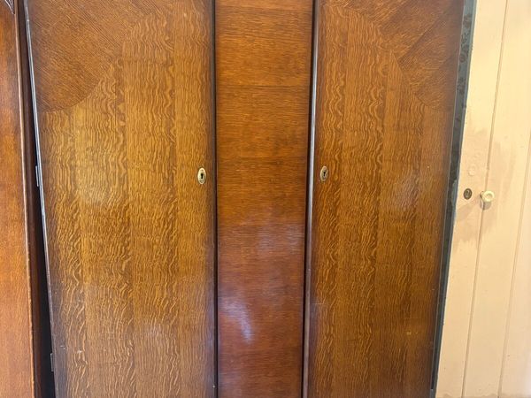 Antique wardrobe - Main image