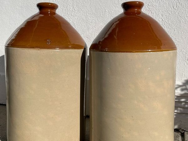 Pair of Antique Stoneware flagons (5 gallon) - Main image