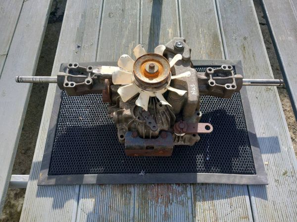 Husqvarna CTH173 hydrostatic transmission - Main image