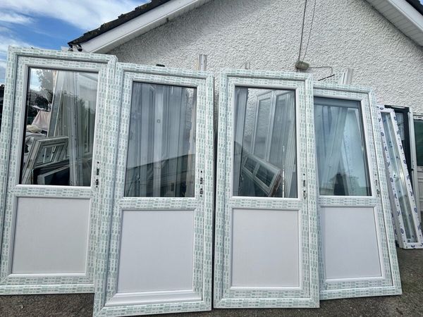 PVC door - Main image