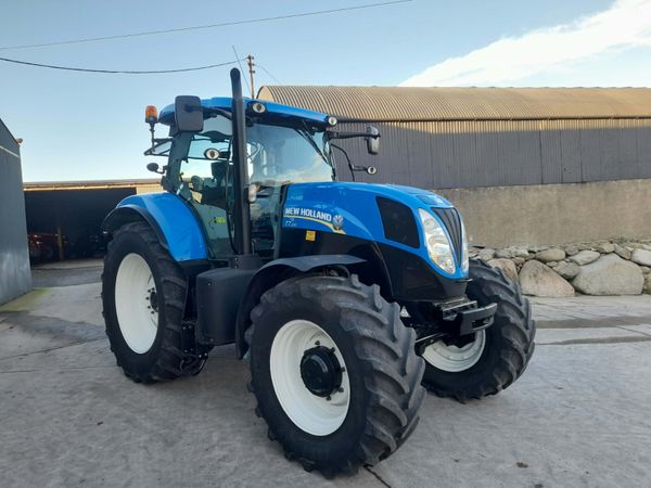 2013 New Holland T7.210 - Main image