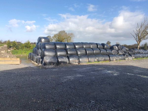 500 bales - Main image