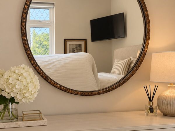 Mirror Antique Gold Round - Main image