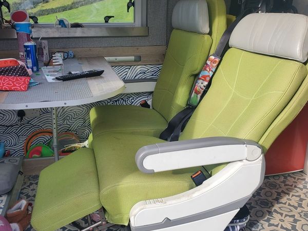 Camper airplane seats - Main image