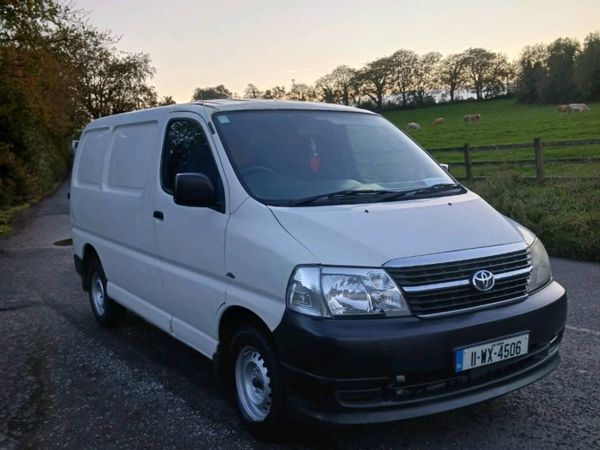 2011 toyota hiace , full test , 5500 euro - Main image