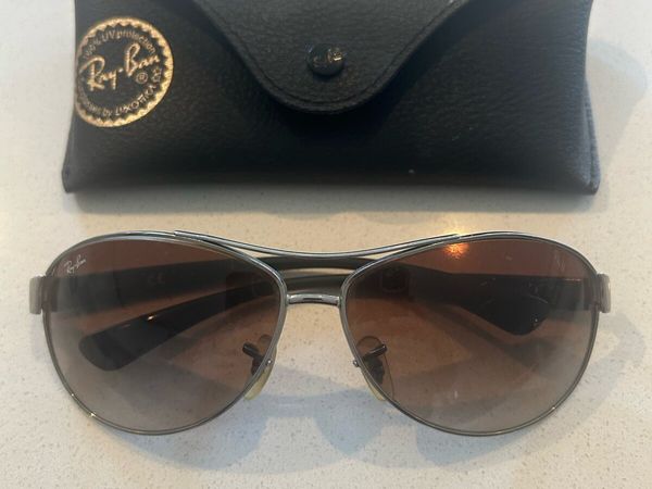 Ray Ban Sunglasses - Main image