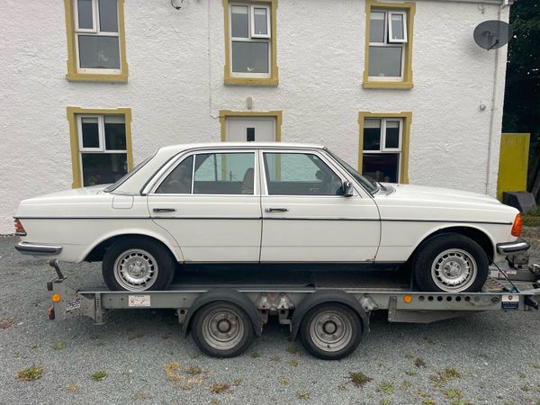 Mercedes 280E - Main image