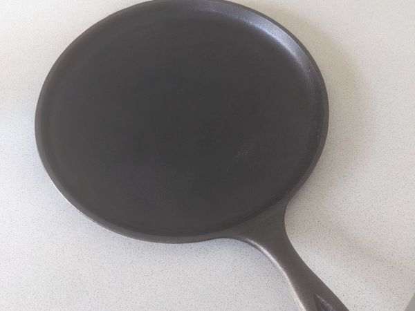 Cast Iron Pancake/ Crepe Pan 26cm - Main image