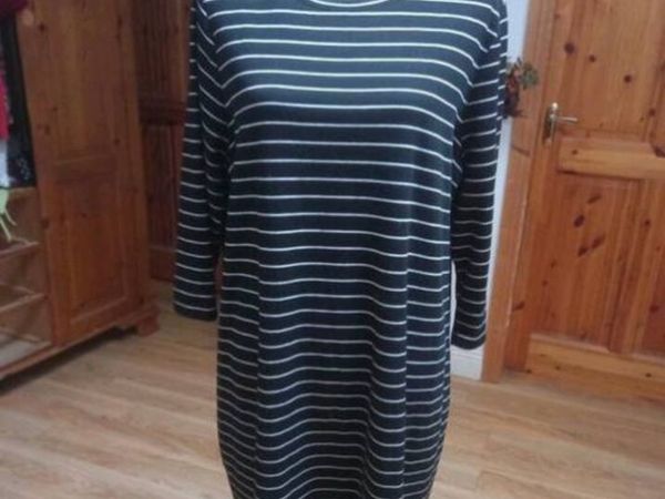 New look CURVES dress, great quality - Main image
