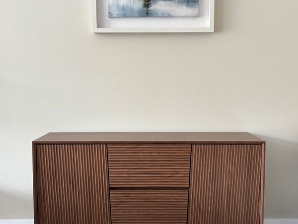 Sideboard - Main image