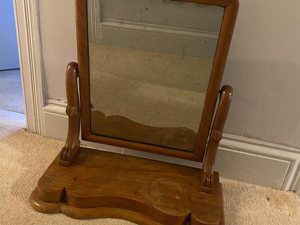 Antique mirror - Main image