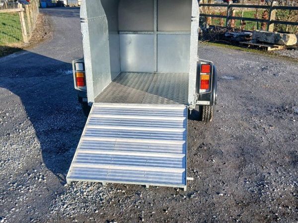 Sheep trailer - Main image