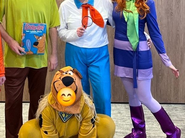 Scooby Doo Halloween Costumes - 4 Adult Costumes - Worn Once - Main image