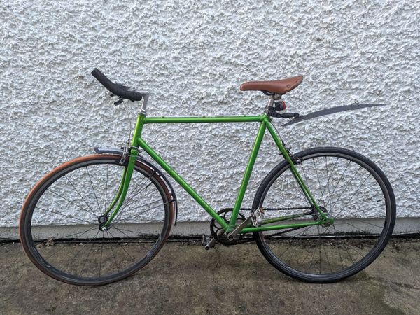 Green Fixed-Gear Bike - Main image