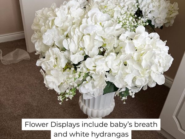 Wedding flowers and decor - Main image