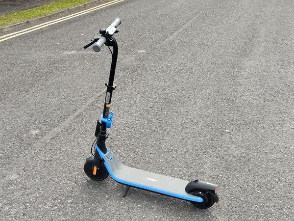 Segway Ninebot C2 Lite Electric Scooter with lock - Main image